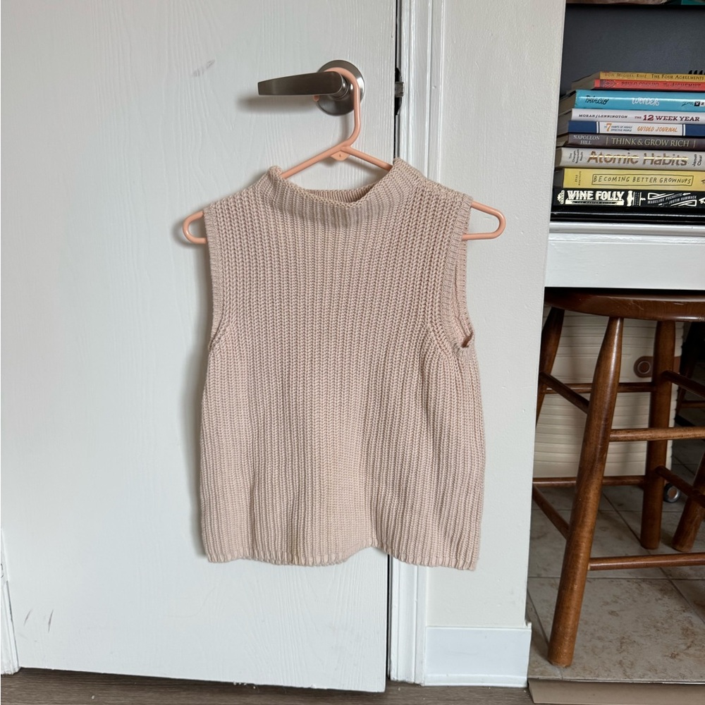 Sleeveless Beige sweater vest Top
